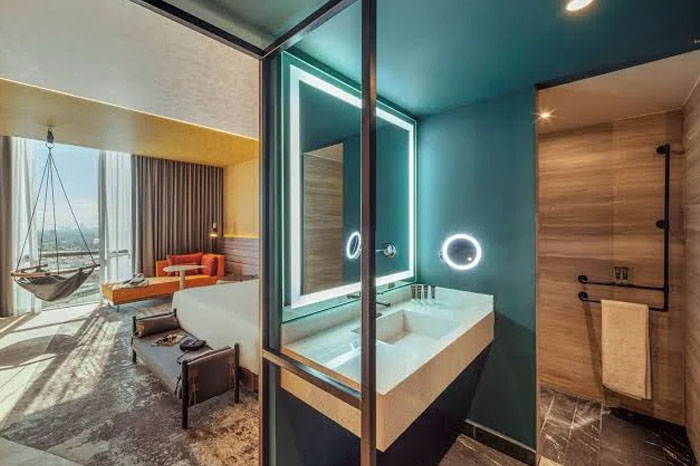 Novotel.jpg_0000_Layer 11